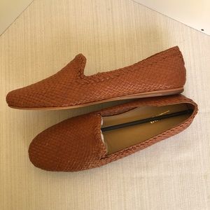 Dragon, handwoven leather flat. Size 41, US 9 1/2